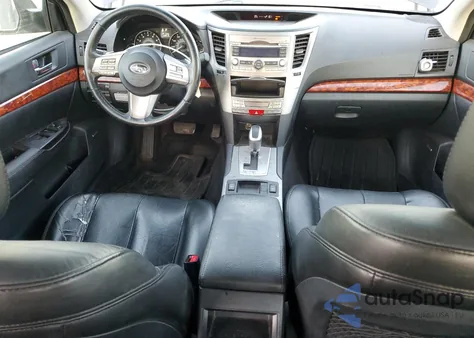 2010 Subaru Legacy 2.5I Limited из США, поврежденный, VIN 4S3BMBJ69A3217638